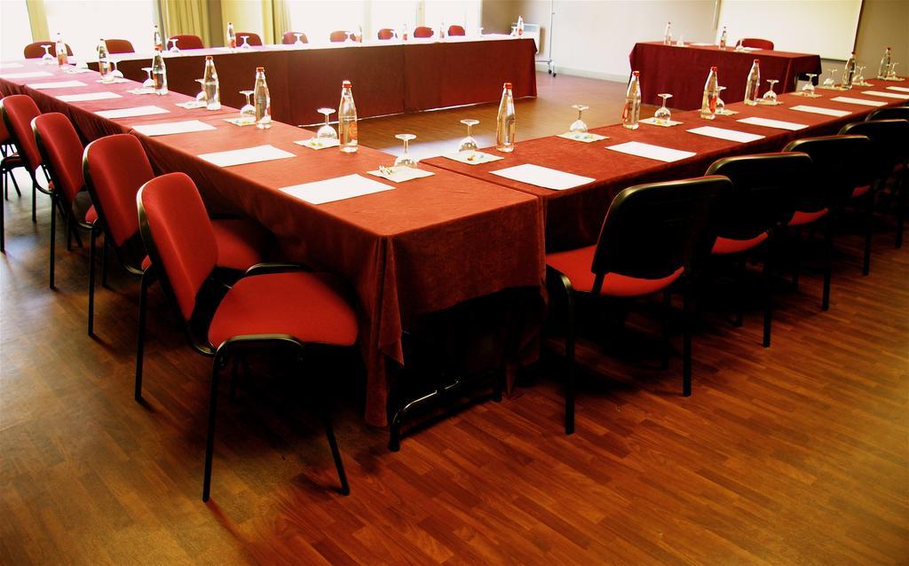 Inter-Hotel Bordeaux Meriadeck Alton Einrichtungen foto